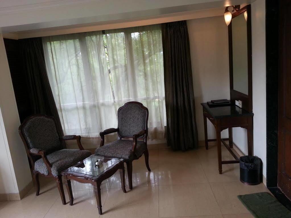 斯瑞曼酒店 浦那 外观 照片